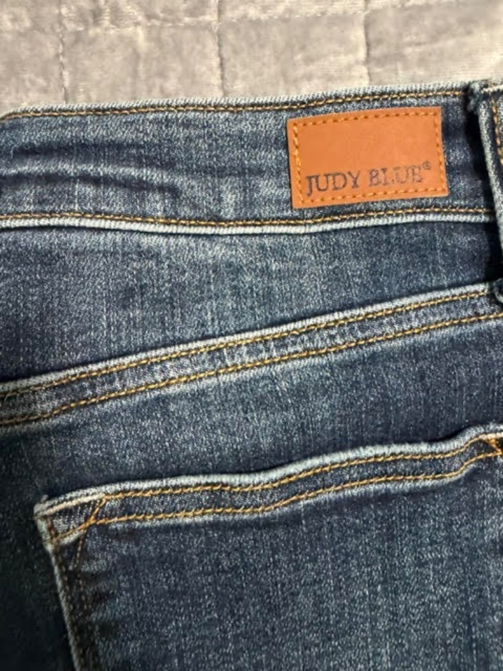 Jeans - Picture 4 of 5